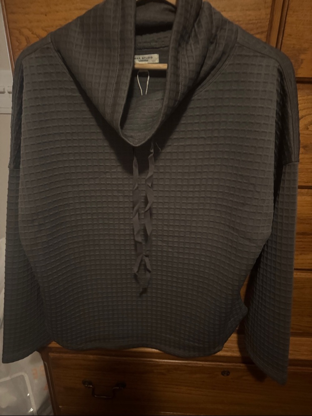 Waffle Knit cowl-neck Pullover in Charcoal